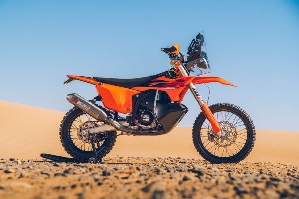 28/04/2026 - 2027 KTM 450 RALLY REPLICA
